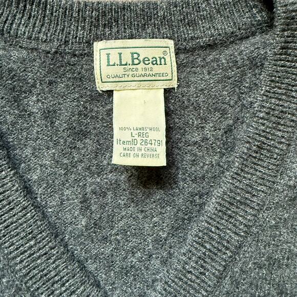 L.L.Bean Lambswool Sweater Vest – Gray V-Neck 100% Wool Men’s Large - Picture 2 of 4